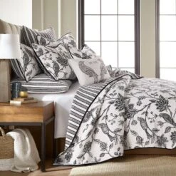 Tanzie Black Quilt Set - Black & White - Levtex Home 9 Tanzie Black Quilt Set - Black & White - Levtex Home -Dream Decor Shop GUEST 970d5aec 5914 491f 833d 0412d6c1772f