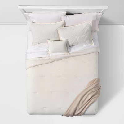 5pc Solid Textured Comforter Set - Threshold™ 2 5pc Solid Textured Comforter Set - Threshold™ - Image 2