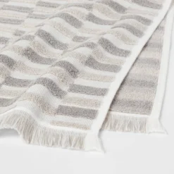Checkerboard Towel Gray/White - Threshold™ -Dream Decor Shop GUEST f78af8d2 97f3 4a95 b671 49a5d0fa1c3e